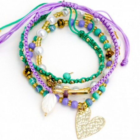 PULSERA HILOS MACRAMÉ CORAZÓN CRUZ  $ 22.900